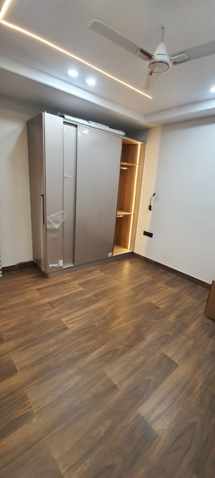 Room, sushant lok iii 4 Bedroom 3500 Sq.Ft. Builder Floor In Sushant Lok Iii Gurgaon 8807202