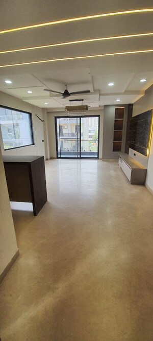 4 BHK Builder Floor For Sale in Sushant Lok Iii