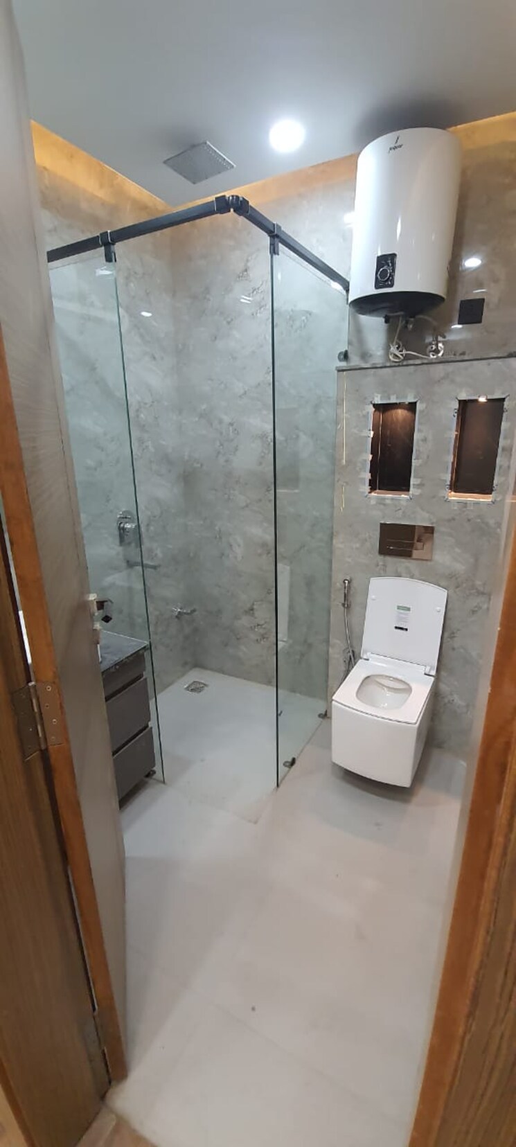 Bathroom, sushant lok iii 4 Bedroom 3500 Sq.Ft. Builder Floor In Sushant Lok Iii Gurgaon 8807202