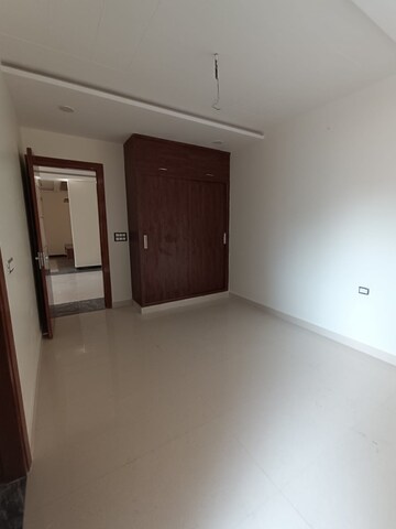 Room in 3 BHK Builder Floor at Kamalpur – for Sale