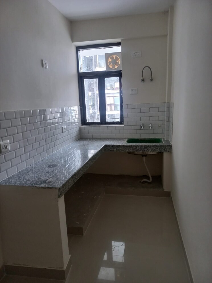 Kitchen, amolik-sankalp 1 Bedroom 438 Sq.Ft. Apartment In Sector 85 Faridabad 8807155