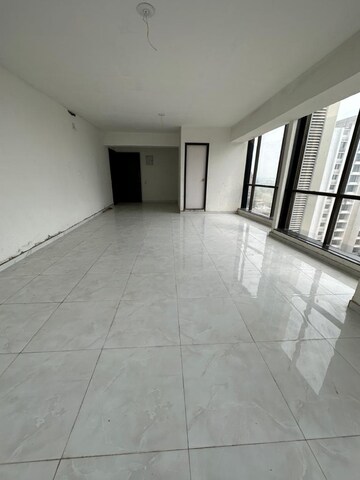 Room in  Office Space at Vaishnodevi Circle – for Sale
