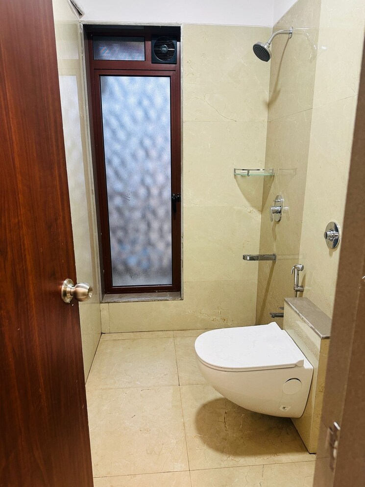 Bathroom, gitanjali-apartment-chembur 2 Bedroom 750 Sq.Ft. Apartment In Chembur Mumbai 8807189