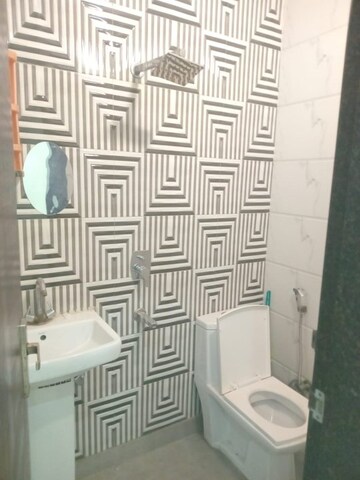 Bathroom in 2.5 BHK Builder Floor at Dwarka Mor – for Rent