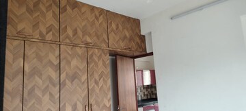 Furnished Amenities in 2 BHK Apartment at Heritage Solitaire, Chembur – for Rent