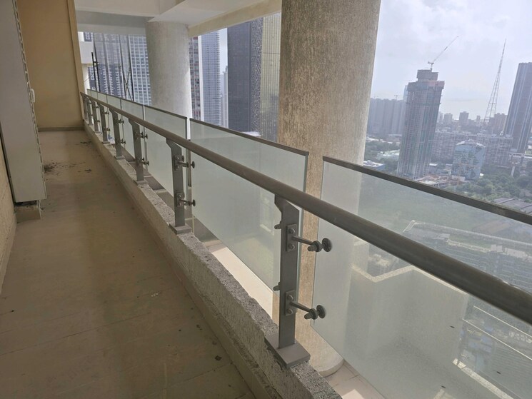 Balcony, indiabulls-sky-forest 3 Bedroom 1908 Sq.Ft. Apartment In Lower Parel Mumbai 8807228