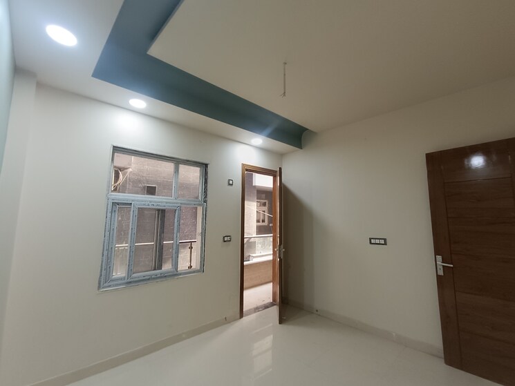 Room, burari 3 Bedroom 900 Sq.Ft. Builder Floor In Burari Delhi 8807277