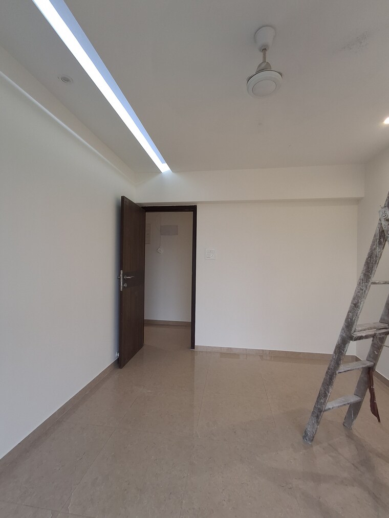 Room, evershine-crown 3 Bedroom 897 Sq.Ft. Apartment In Kandivali East Mumbai 8807268