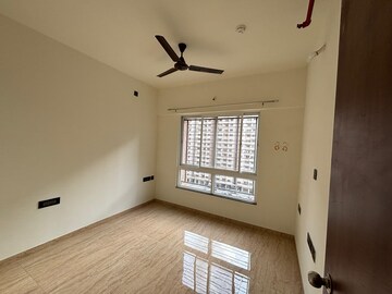 Room in 3 BHK Apartment at VTP Beaumonde, Kharadi – for Rent