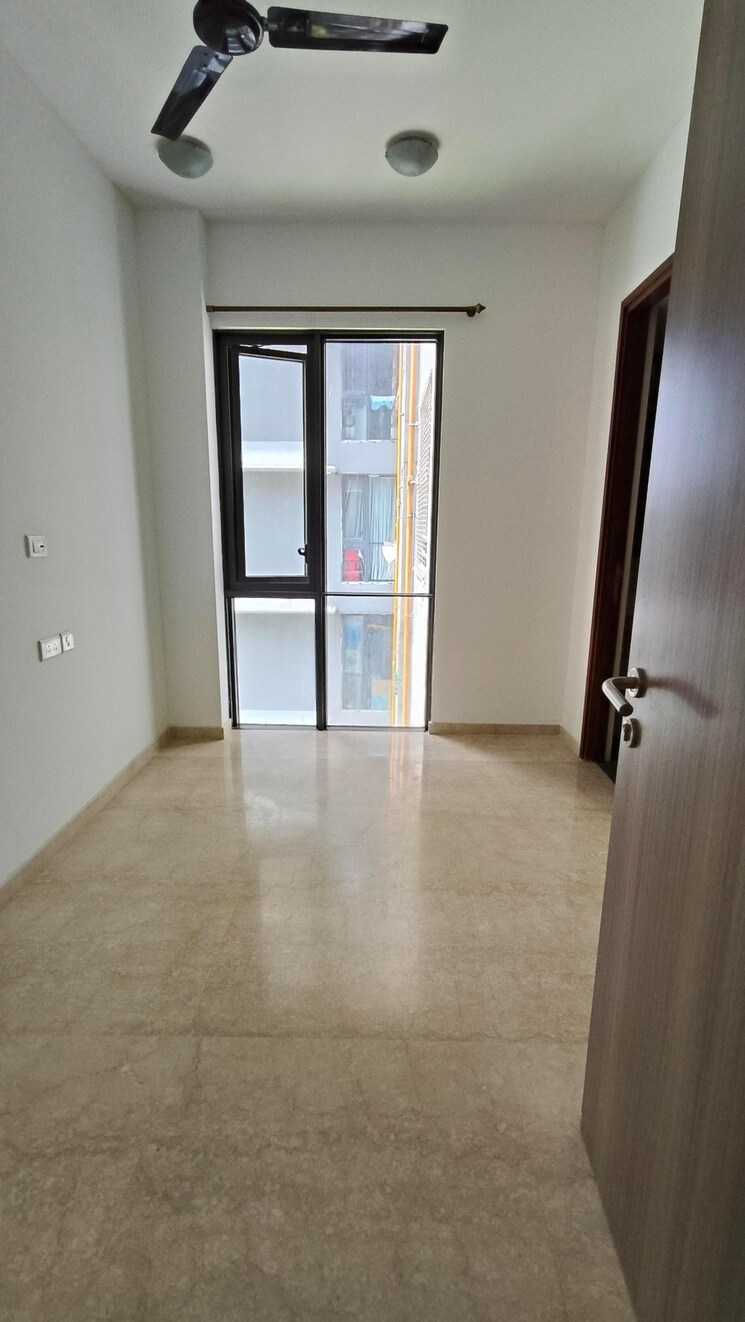 Room, lodha-the-park 3 Bedroom 1180 Sq.Ft. Apartment In Worli Mumbai 8807273