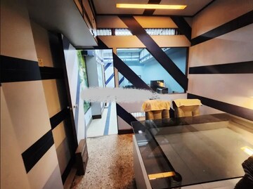  Office Space For Rent in Bbd Bagh