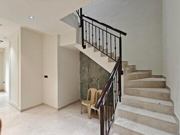 Staircase in 3 BHK Apartment at Indiabulls Sky Forest, Lower Parel – for Rent