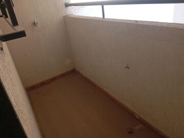 Furnished Amenities in 2 BHK Apartment at VTP Beaumonde, Kharadi – for Rent