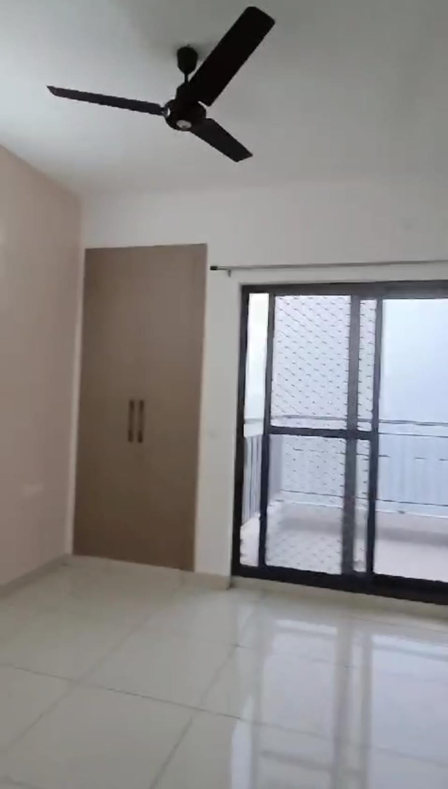 3 BHK + Servant Room Apartment For Rent in ATS Rhapsody