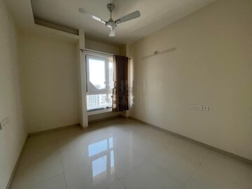 Room in 2 BHK Apartment at Nyati Elysia, Kharadi – for Rent