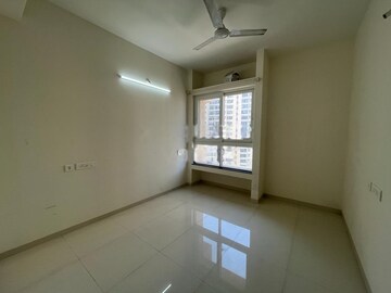 Room in 2 BHK Apartment at Nyati Elysia, Kharadi – for Rent