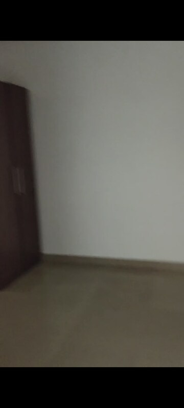 Room in 3 BHK Apartment at Saya Zion, Sector 4 Greater Noida – for Sale