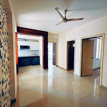 Room in 2 BHK Apartment at Shree Vardhman Green Court, Sector 90 – for Rent