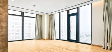 Room in 3 BHK Apartment at Provenance Four Seasons Private Residences, Worli – for Rent