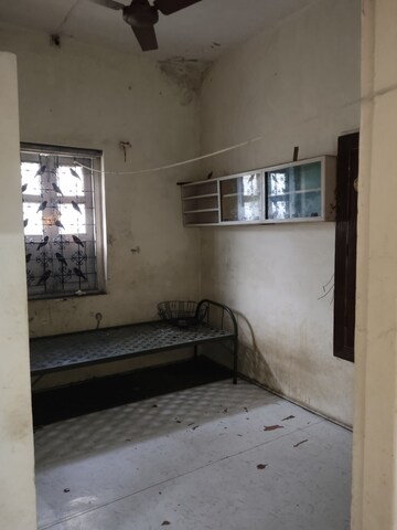 Room in 1 BHK Apartment at Shreekunj Shree Apartment, Kothrud – for Rent