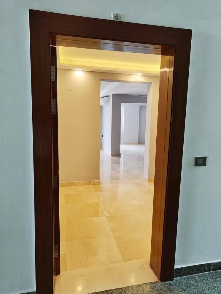 Room, ambience-creacions 3 Bedroom 2781 Sq.Ft. Apartment In Sector 22 Gurgaon 8807398