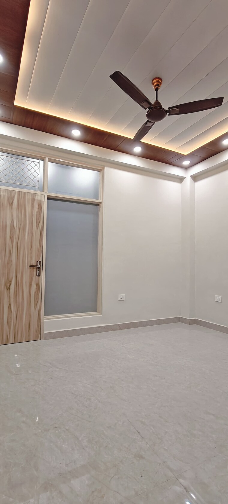 Room, shakti khand iv 3 Bedroom 1200 Sq.Ft. Builder Floor In Shakti Khand iv Ghaziabad 8807457