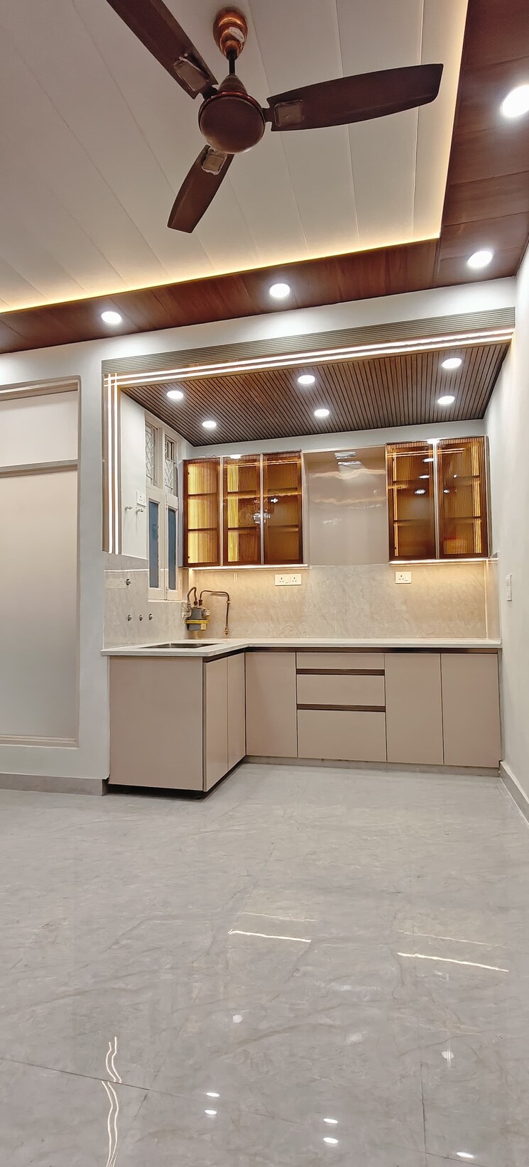 Kitchen, shakti khand iv 3 Bedroom 1200 Sq.Ft. Builder Floor In Shakti Khand iv Ghaziabad 8807457