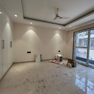 Room in 4 BHK Builder Floor at Freedom Fighters Enclave – for Sale