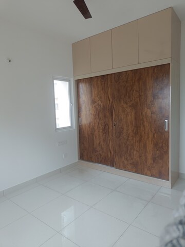 Room in 3 BHK Apartment at Prestige Finsbury Park Hyde, Bagaluru – for Rent
