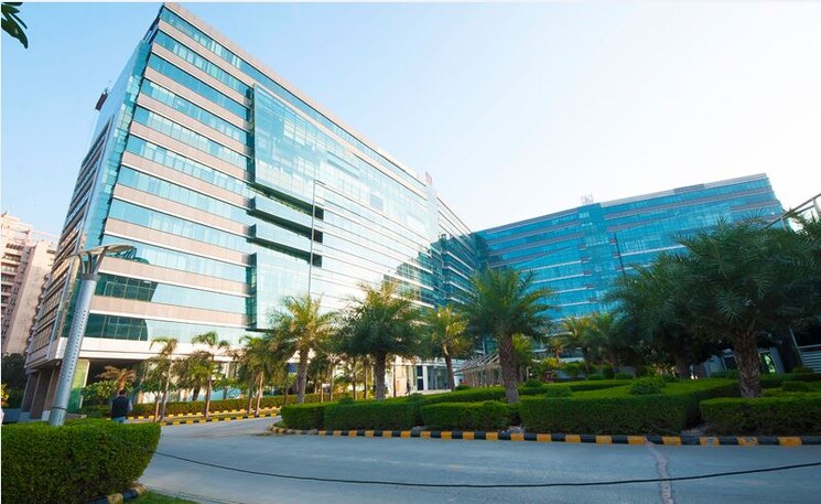 Garden, spaze-itech-park Commercial Office Space 1000 Sq.Ft. In Sector 49 Gurgaon 8807545