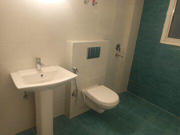 Bathroom in 3 BHK Apartment at Gomti Nagar – for Rent