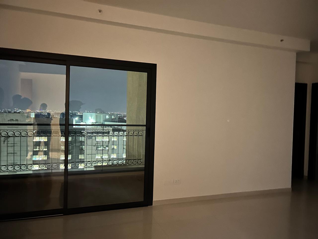 3.5 BHK + Servant Room Apartment For Rent in Sobha Royal Pavilion Phase 5