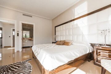 5 BHK Villa For Rent in Vasant Vihar