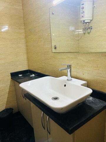 Master Bedroom in 1 BHK Builder Floor at Paryavaran Complex – for Rent