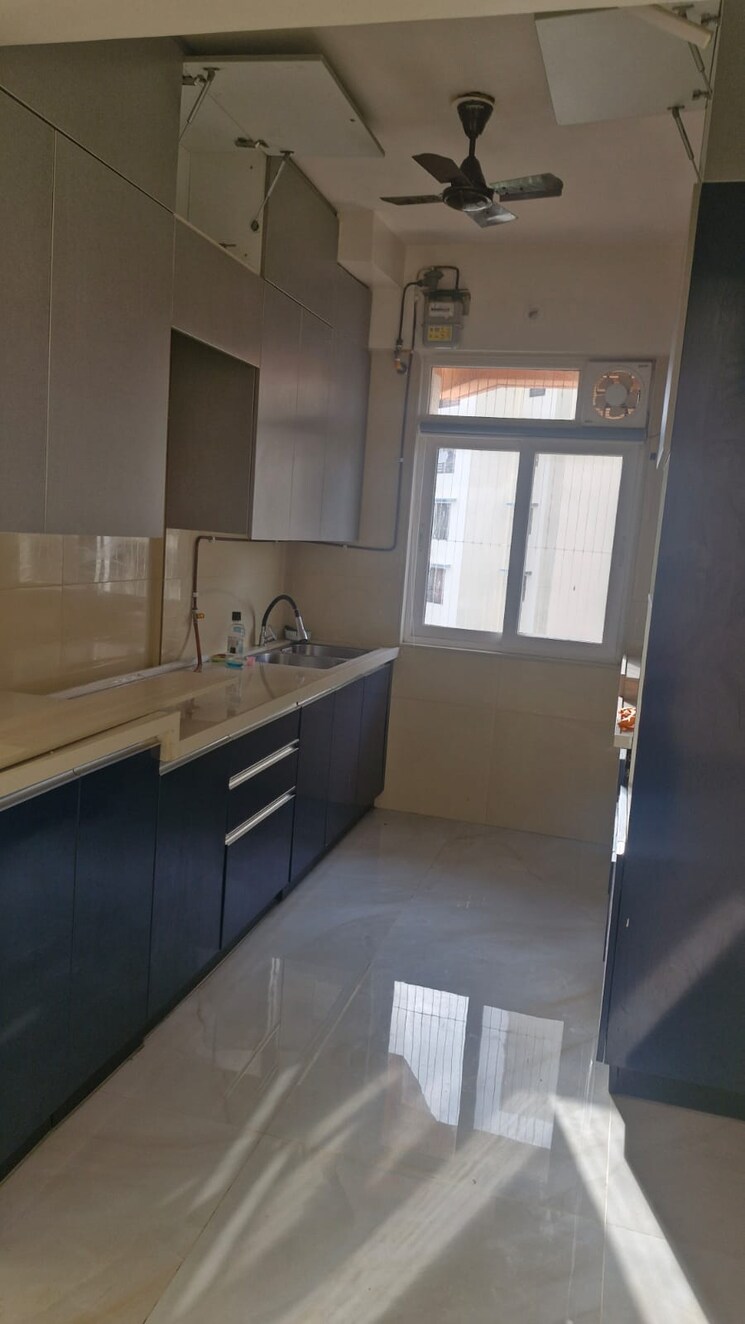 Kitchen, concrete-sai-samast 2 Bedroom 800 Sq.Ft. Apartment In Chembur Mumbai 8807668