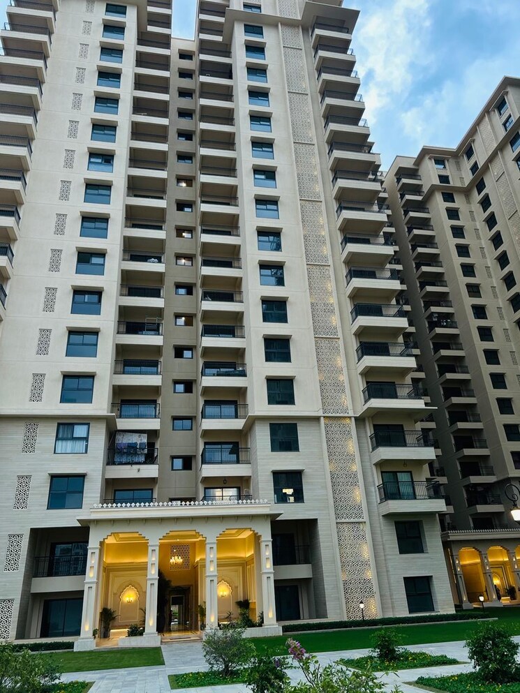 Exterior View, sobha-royal-pavilion-phase-3 3.5 Bedroom 1884 Sq.Ft. Apartment In Sarjapur Road Bangalore 8807660