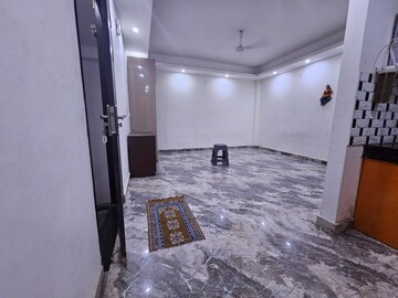 Building Lobby in 1 BHK Builder Floor at Neb Sarai – for Rent