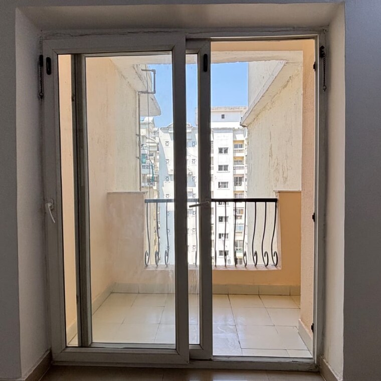 Room, nimbus-the-hyde-park 2.5 Bedroom 1080 Sq.Ft. Apartment In Sector 78 Noida 8807724