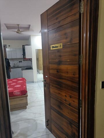 Parking in Studio Independent House at Sector 55 – for Rent