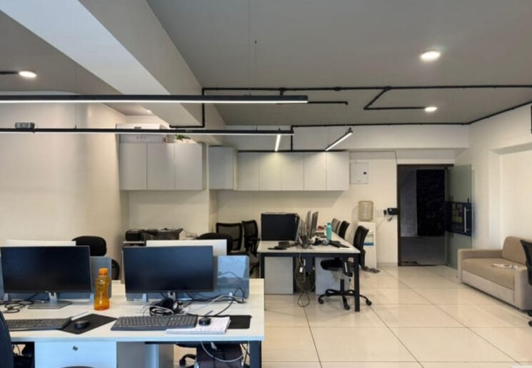 Team Area, science city Commercial Office Space 2600 Sq.Ft. In Science City Ahmedabad 8807733