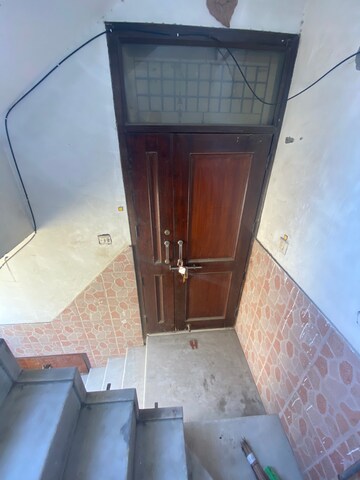 Kitchen in 2 BHK Villa at Shakarpur – for Rent