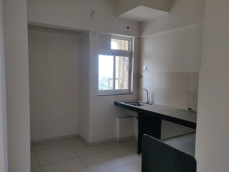 Kitchen, godrej-nirvaan 2 Bedroom 980 Sq.Ft. Apartment In Themghar Thane 8807893