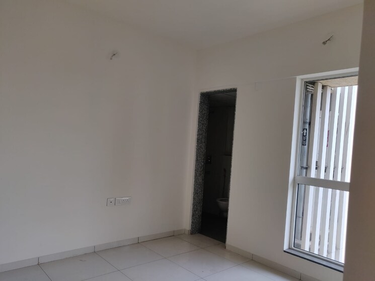 Room, godrej-nirvaan 2 Bedroom 980 Sq.Ft. Apartment In Themghar Thane 8807893