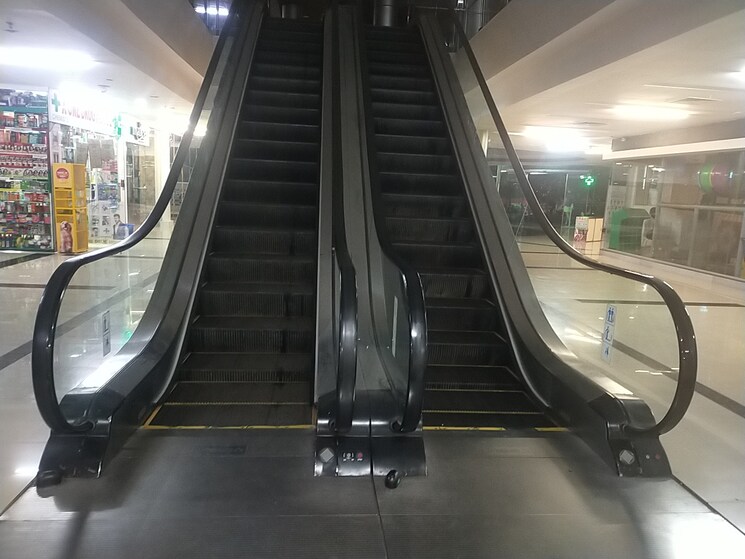 Other, lodha-boulevard Commercial Office Space 200 Sq.Ft. In Majiwada Thane 8807651