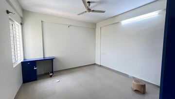 Room in 3 BHK Builder Floor at Hsr Layout – for Rent