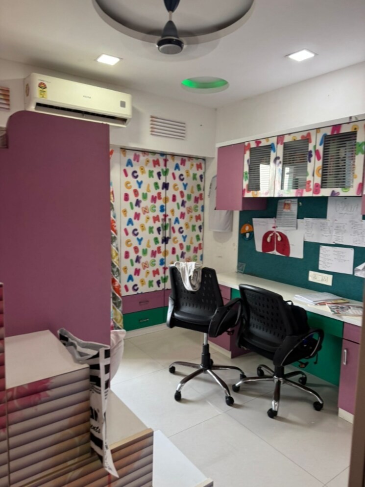 Master Bedroom, rustomjee-urbania-azziano 3 Bedroom 1050 Sq.Ft. Apartment In Thane West Thane 8807850