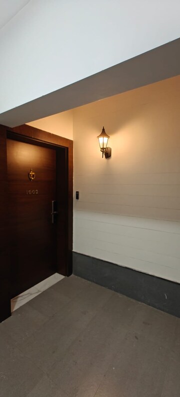 Room in 2.5 BHK Apartment at Pride Platinum, Baner – for Rent