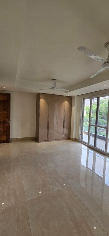 Room in 4 BHK Builder Floor at BP Homes, Sector 85 – for Sale