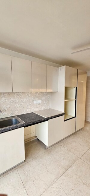 Kitchen in 4 BHK Builder Floor at BP Homes, Sector 85 – for Sale