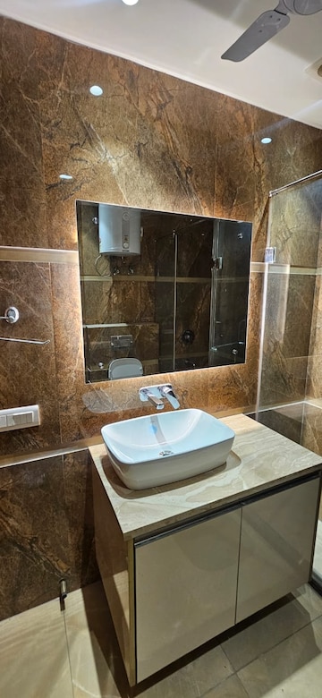 Furnished Amenities in 4 BHK Builder Floor at BP Homes, Sector 85 – for Sale